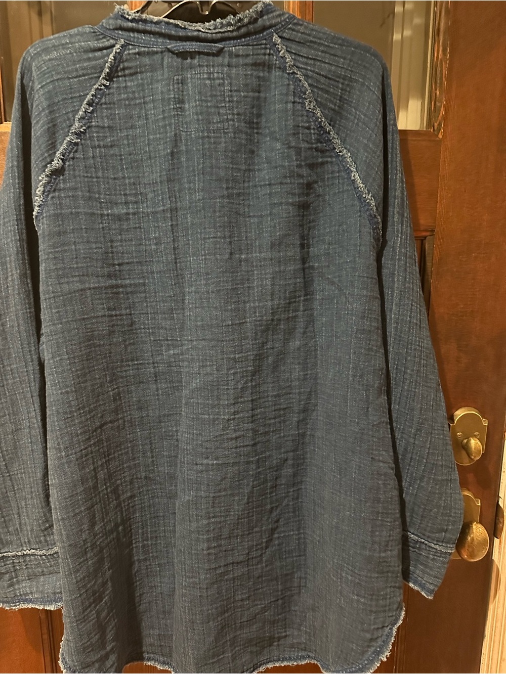 aerie Navy Washed Gauze Button-Front Shirt 100% Cotton 25” PTP - Picture 6 of 7